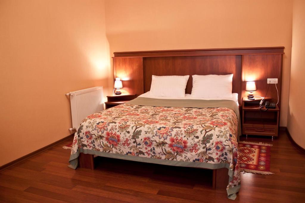 Astoria Hotel Tbilisi Room photo