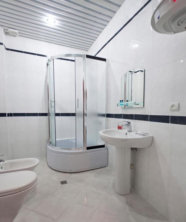 Astoria Hotel Tbilisi Room photo